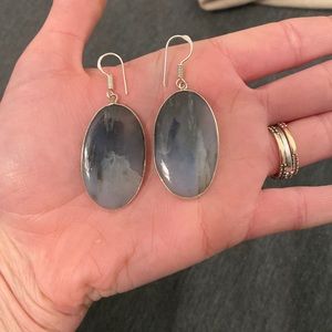 Agate earrings.
